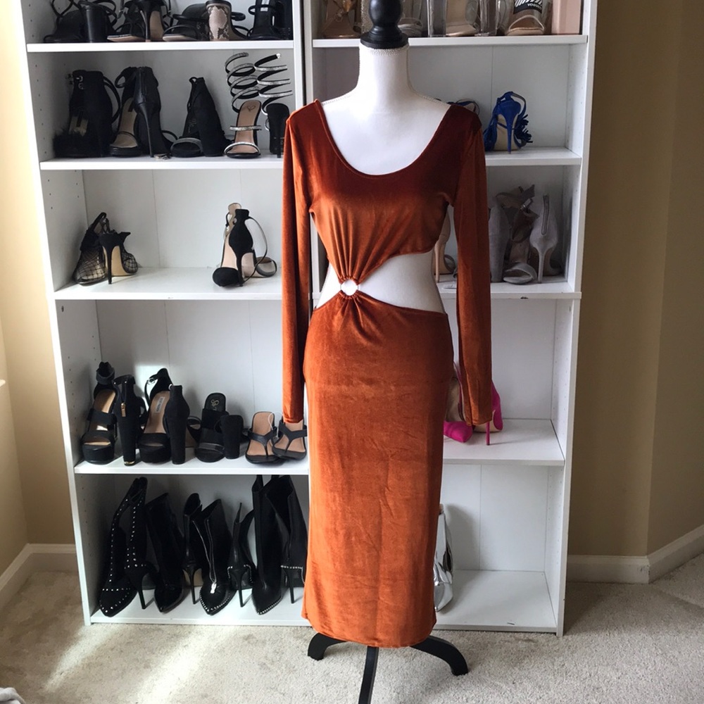 FashionNova orange velvet long sleeve cutout dress size L